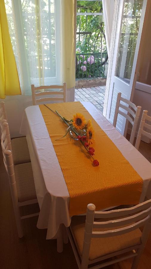Apartman Marija セニ エクステリア 写真